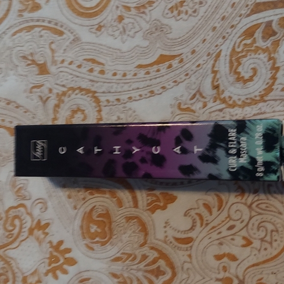 Lot of makeup and skin care - Picture 13 of 16